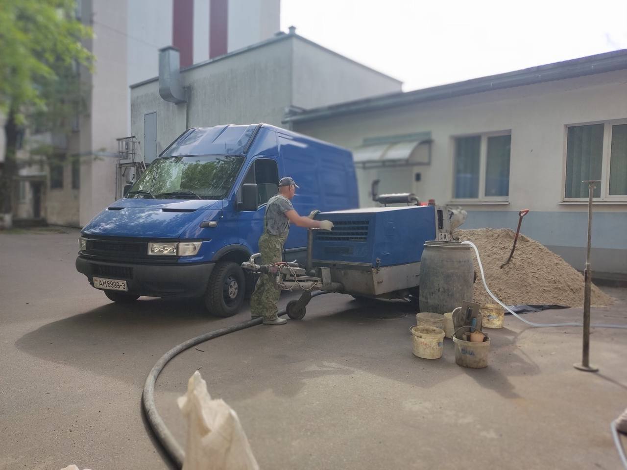 Оборудование для подачи полусухой смеси